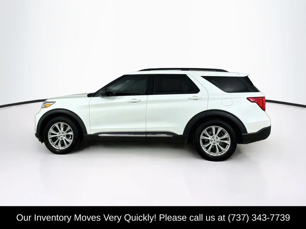 Used 2021 White Metallic Ford XLT image 4