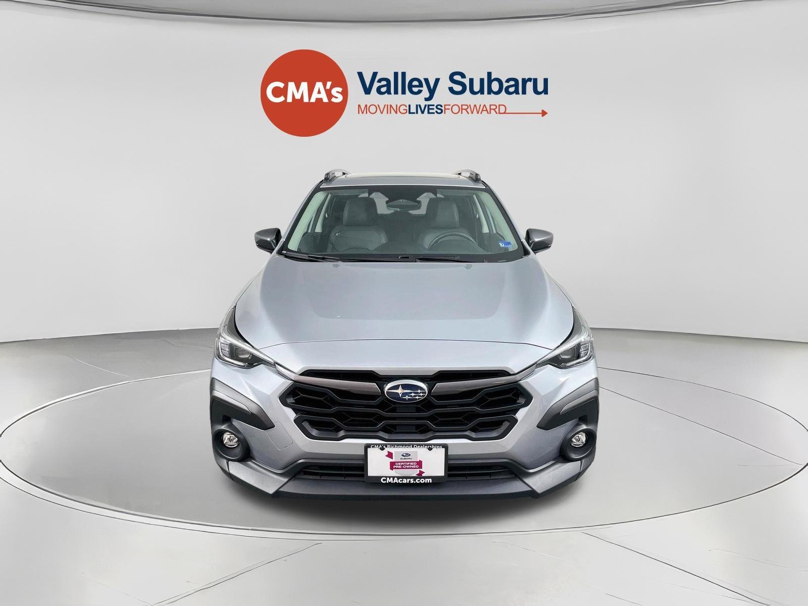 Used 2025 Ice Silver Metallic Subaru Limited image 8