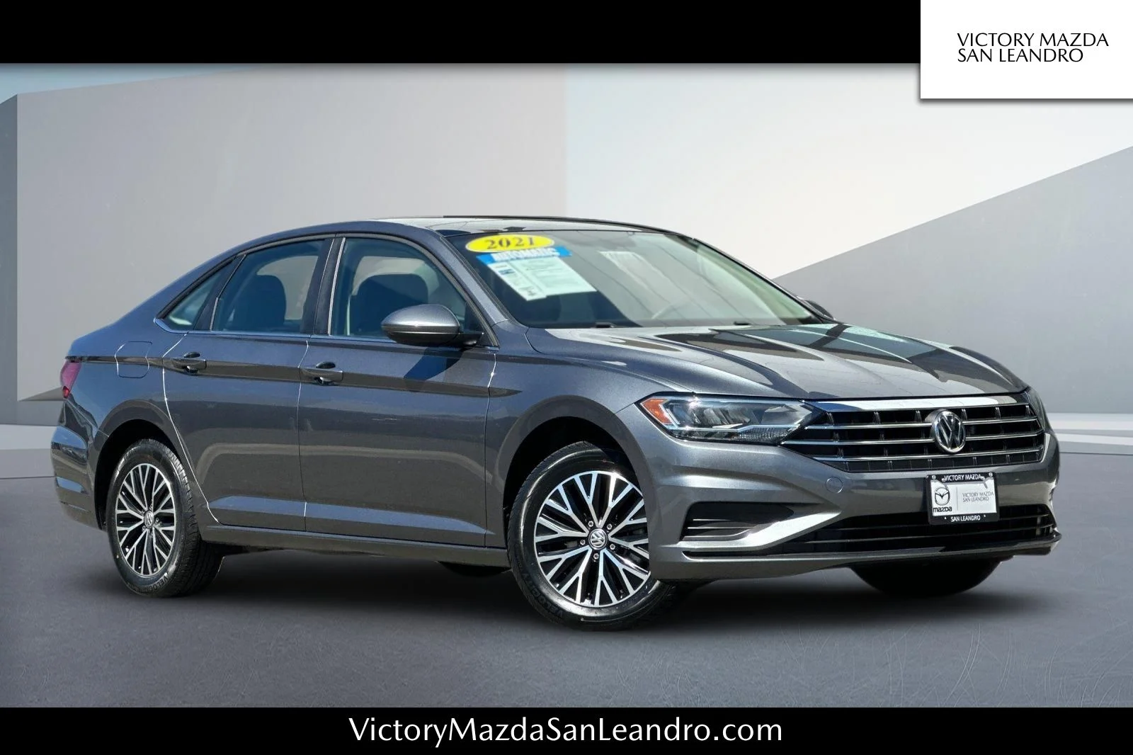 Used 2021 Gray Volkswagen 1.4T SE image 1