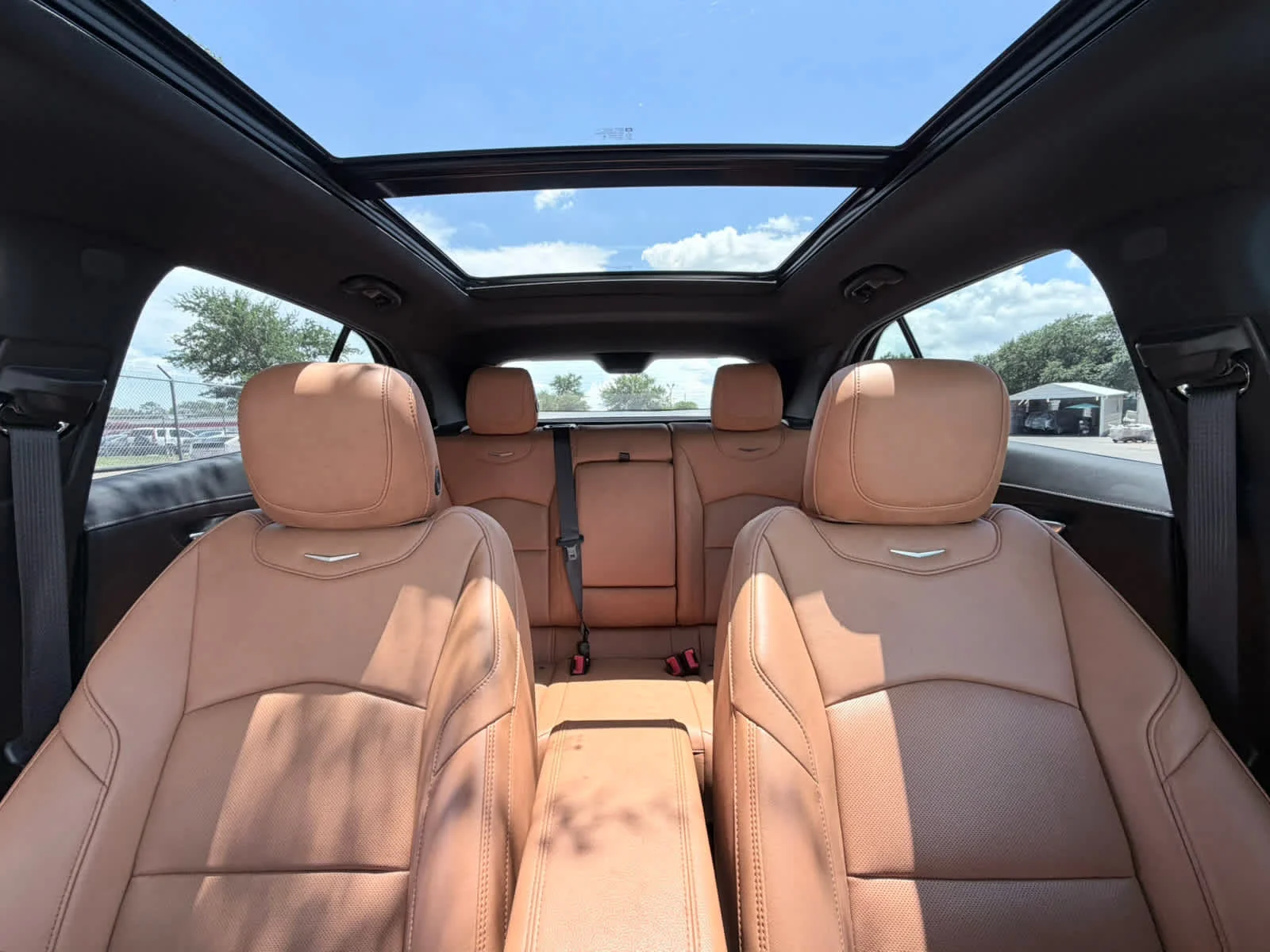 Used 2024 Crystal White Tricoat Cadillac Premium Luxury image 16