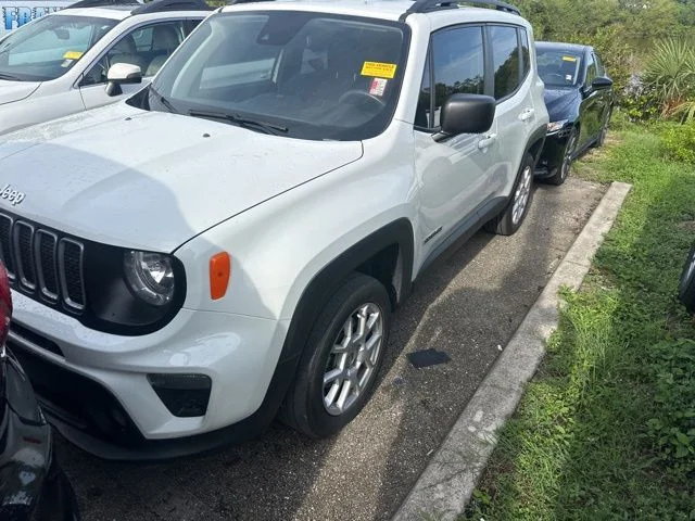 2022 Jeep Renegade Latitude 4x4's photo