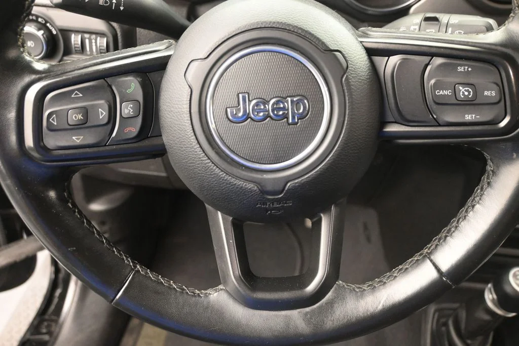 Used 2022 Black Jeep Unlimited Sport S image 18