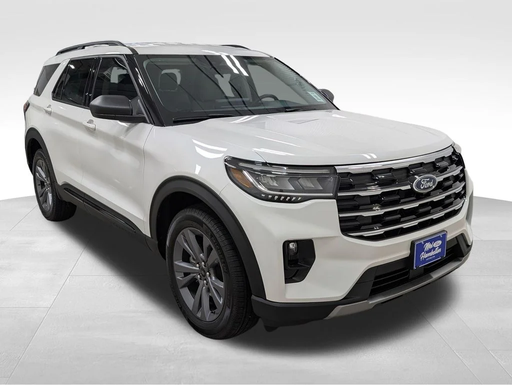 New 2026 Star White Metallic Tri-Coat Ford Active image 18