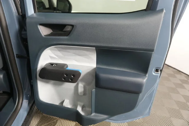 New 2026 Azure Gray Metallic Tri-Coat Ford XLT image 30