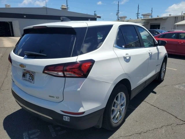 Used 2023 White Chevrolet LT image 5