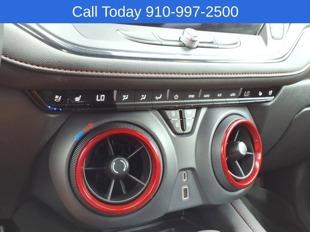 Used 2023 Iridescent Pearl Tricoat Chevrolet RS image 18