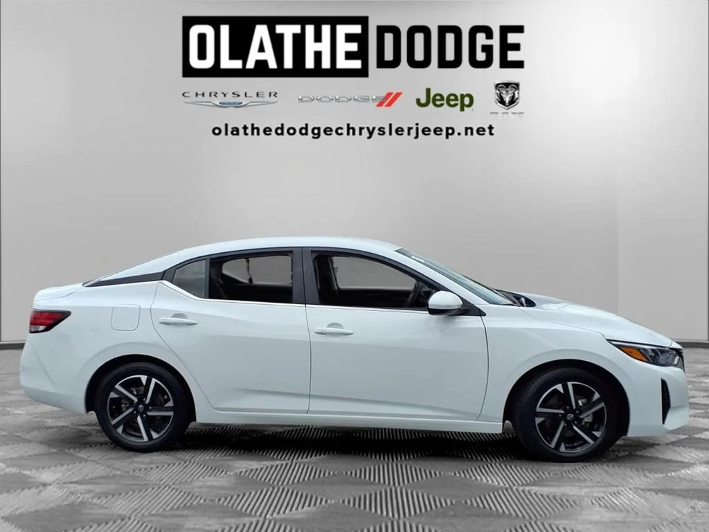 Certified Used 2024 White Nissan SV image 29
