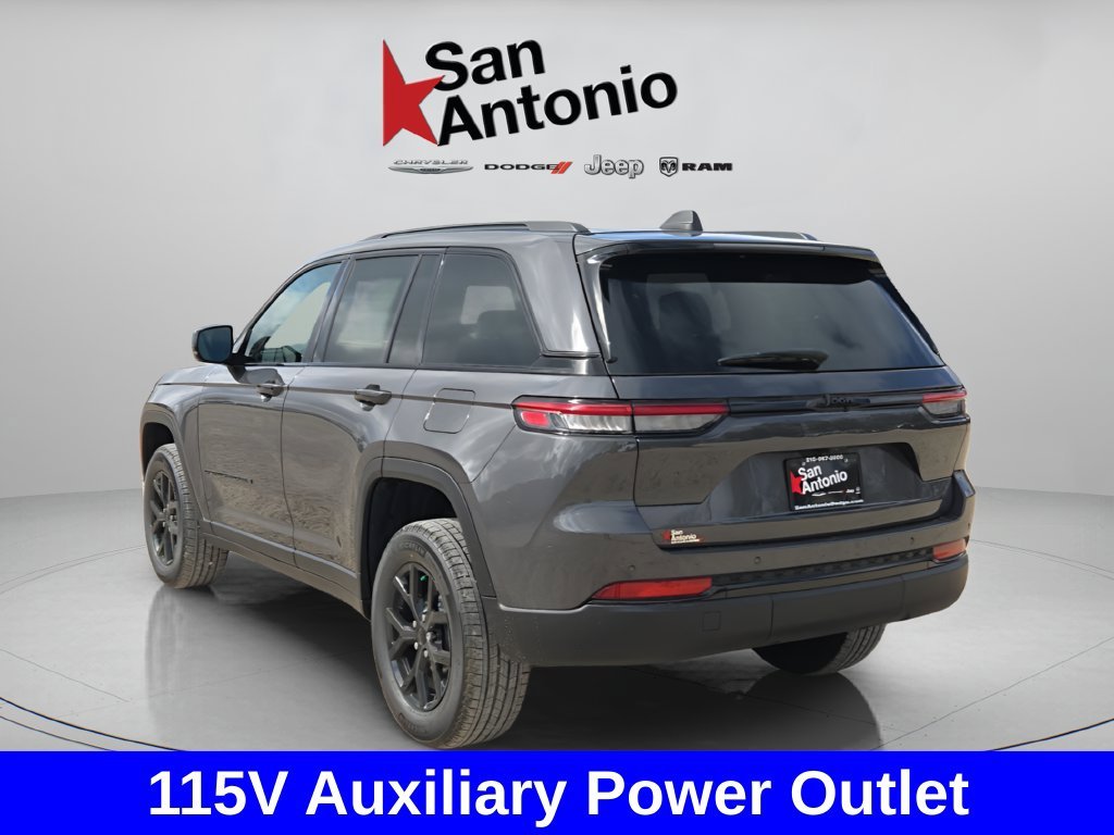 New 2025 Baltic Gray Metallic Clear-Coat Exterior Paint Jeep Altitude X image 11