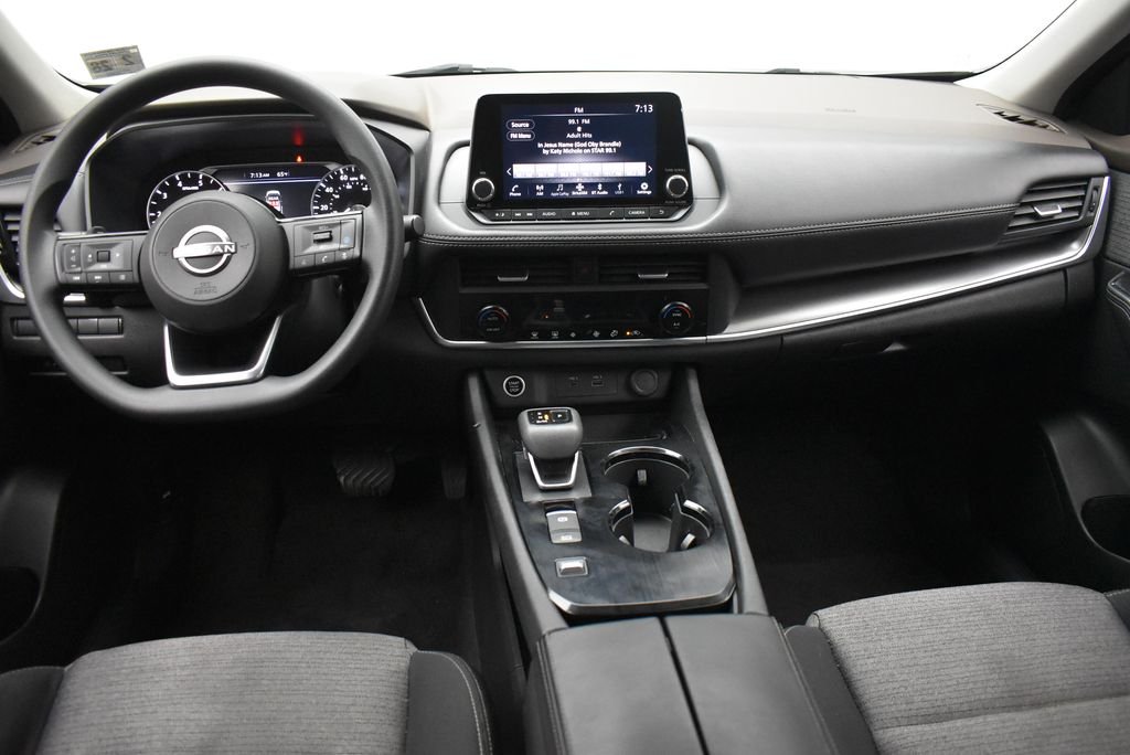 Used 2023 Silver Nissan SV image 25
