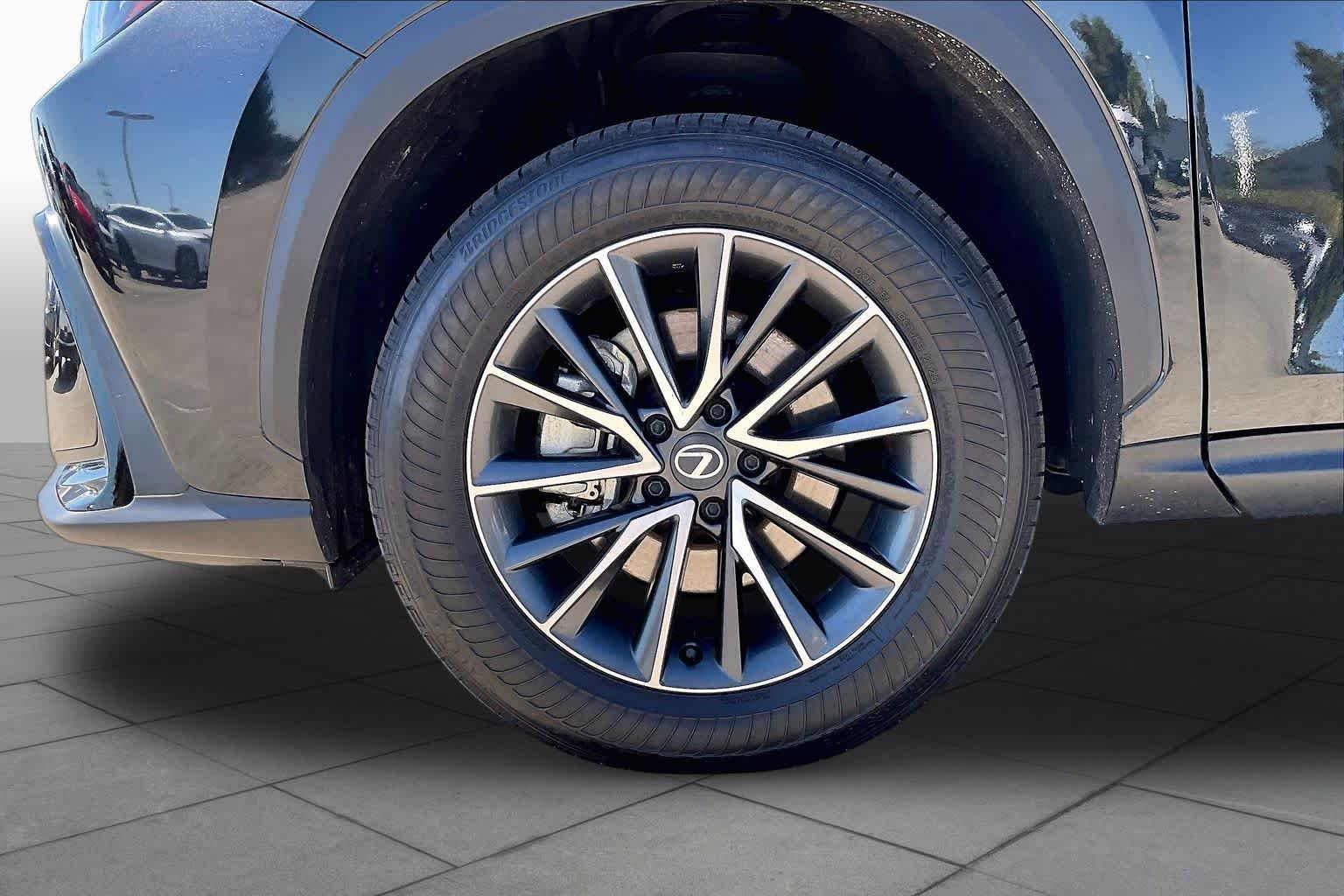 Used 2026 Caviar Lexus Premium image 9