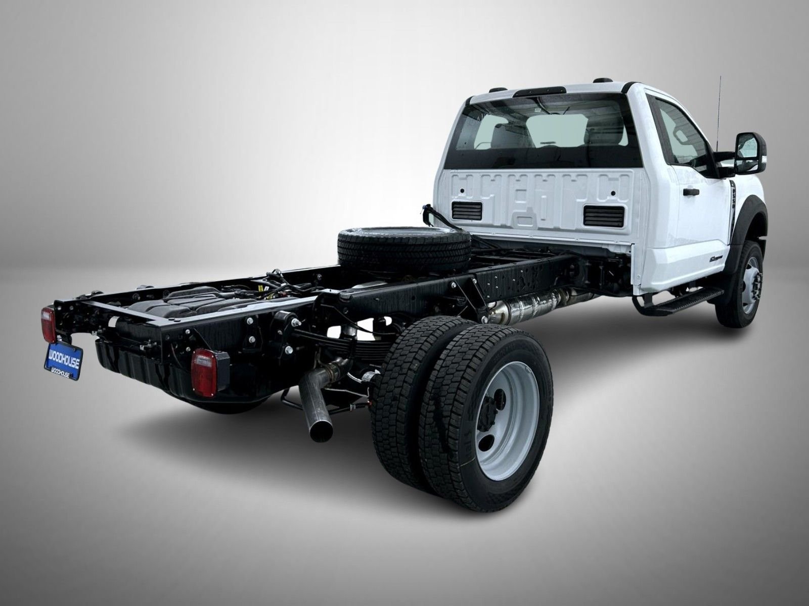 2026 Ford F-550 Super Duty Chassis Cab XL
