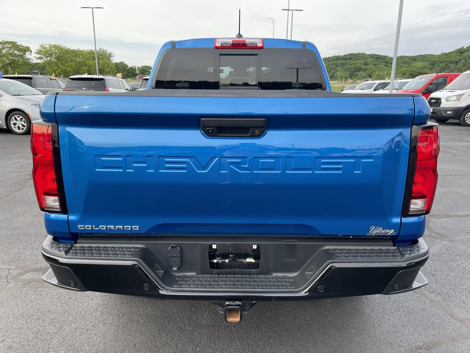 Used 2023 Glacier Blue Metallic Chevrolet 4WD Z71 image 4