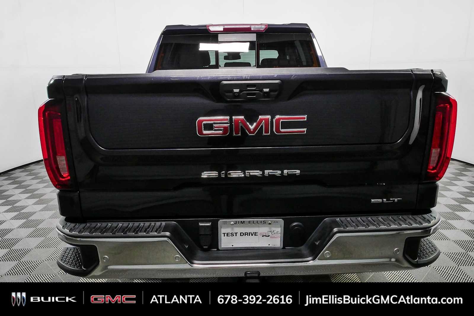 Used 2022 Titanium Rush Metallic GMC SLT image 30