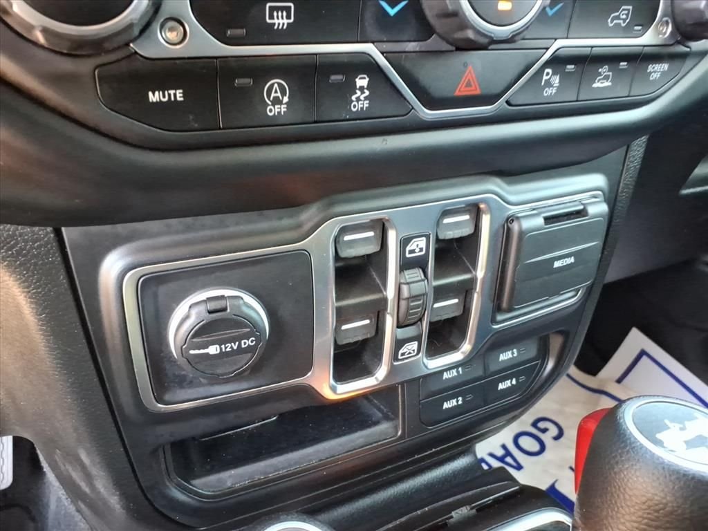 Used 2021  Jeep Unlimited Sport S image 26