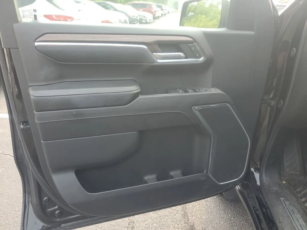 Used 2024 Black Chevrolet LT image 16