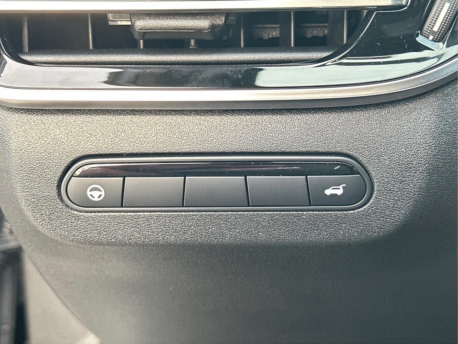 New 2027 GRAPHITE SHADOW INFINITI Luxe AWD image 26