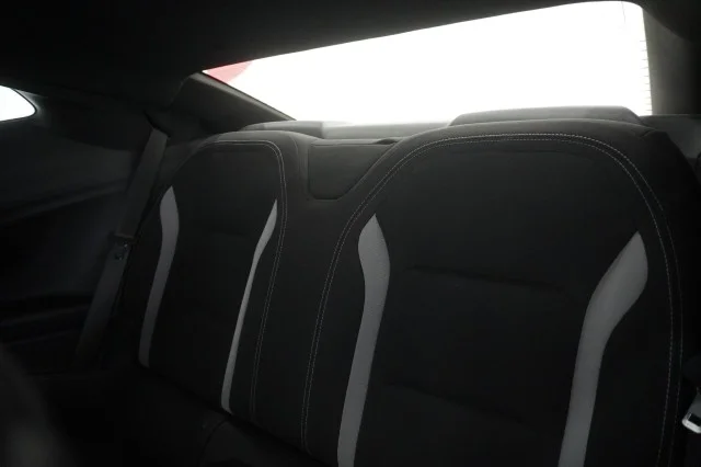 Used 2021  Chevrolet 1LS image 20