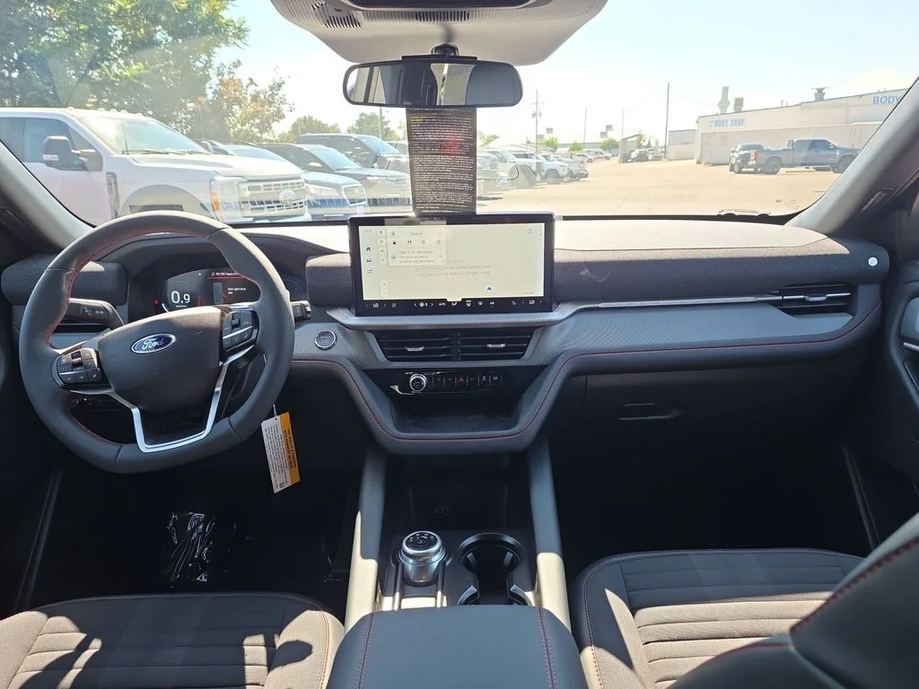 New 2026 Carbonized Gray Metallic Ford ST-Line image 17