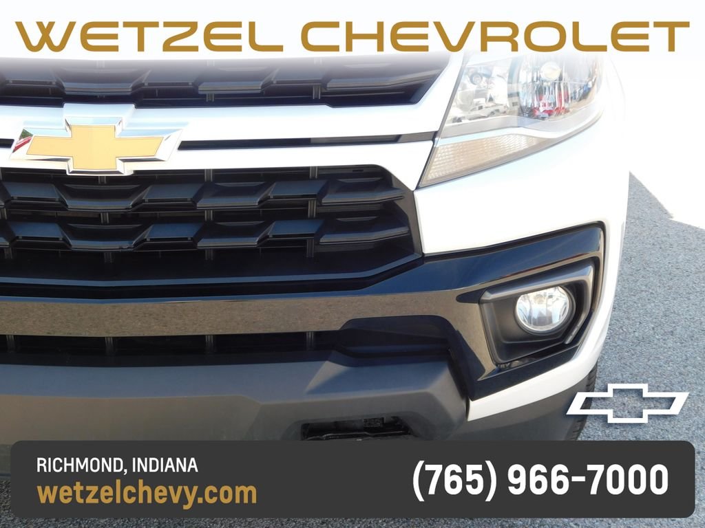 Used 2022 White Chevrolet LT image 12