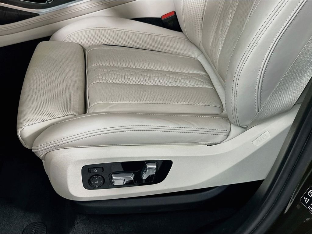 Certified Used 2024 Manhattan Green Metallic BMW xDrive40i image 20