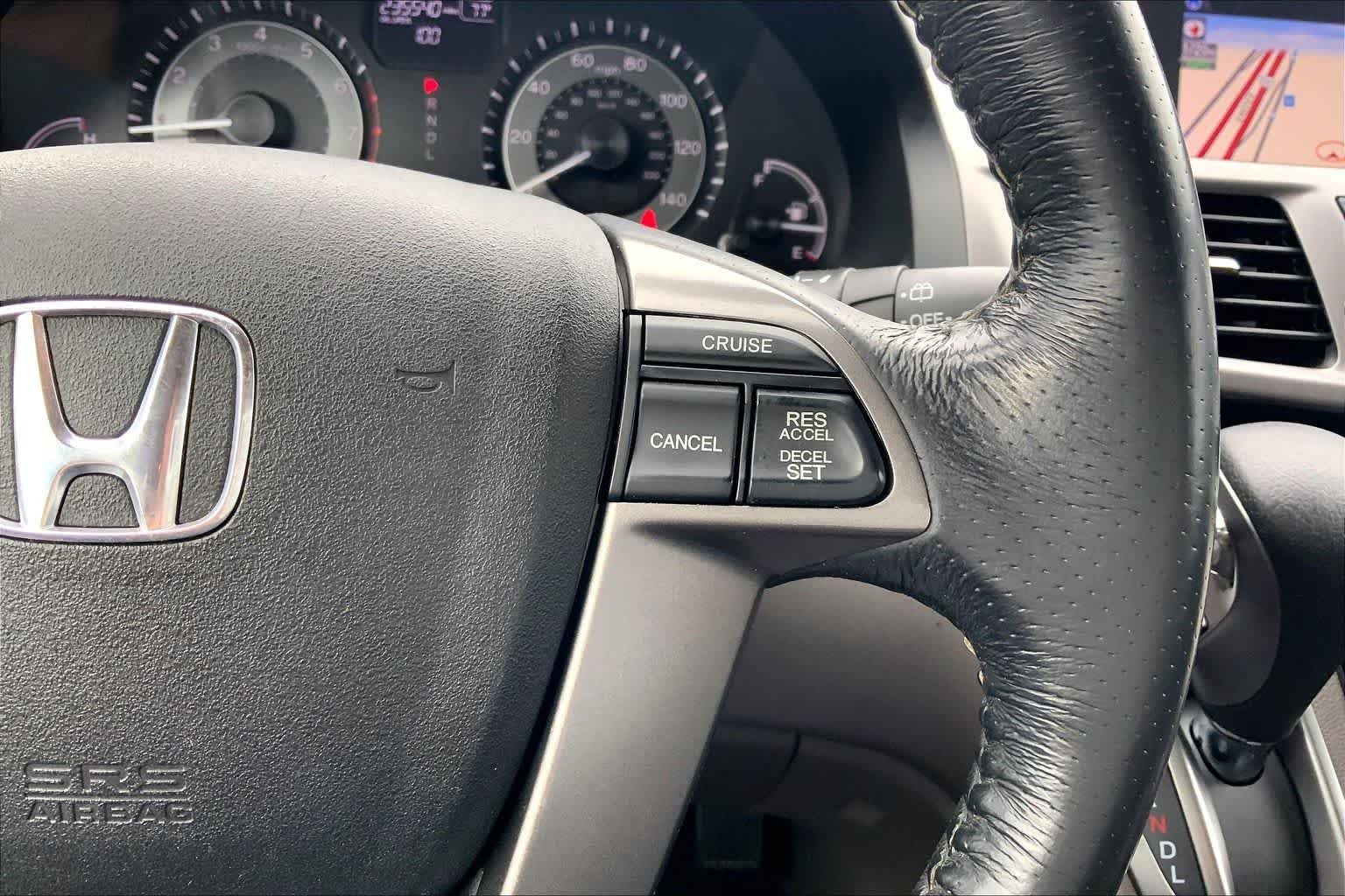 Used 2014 White Diamond Pearl Honda EX-L image 19