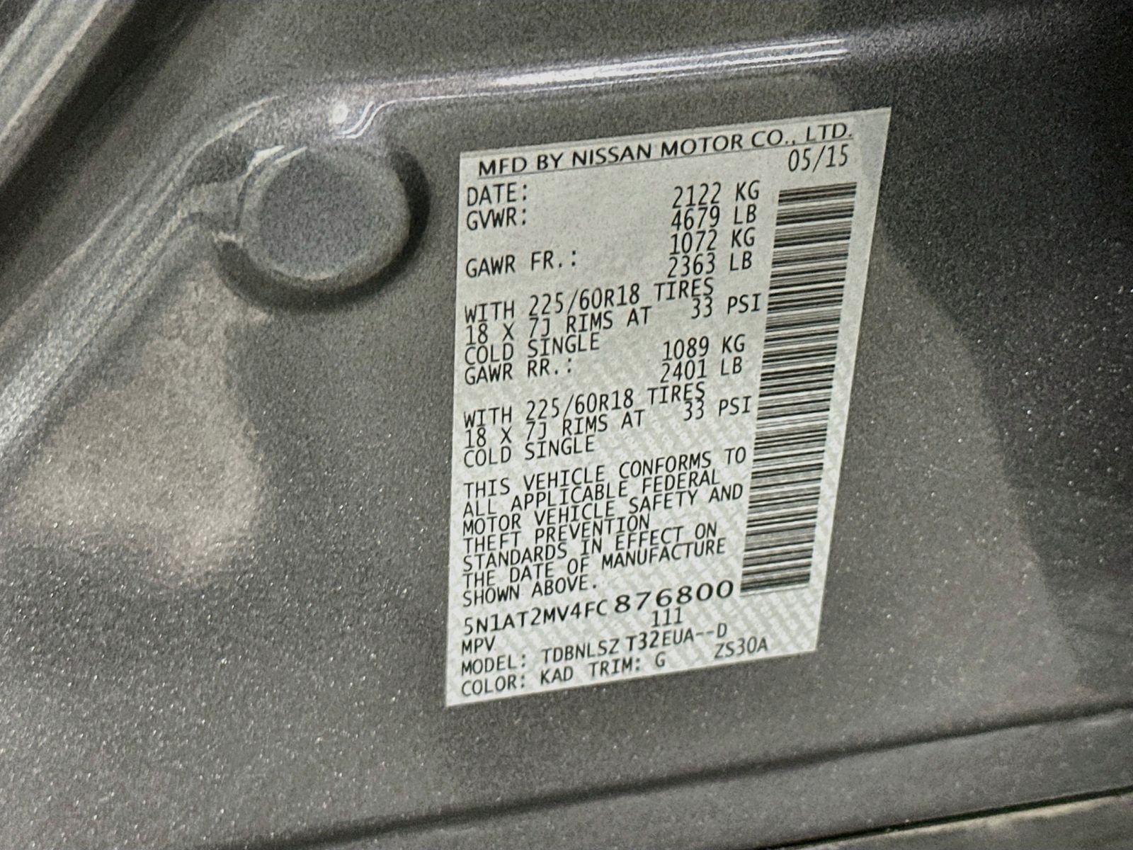 Used 2015 Gun Metallic Nissan SL image 34