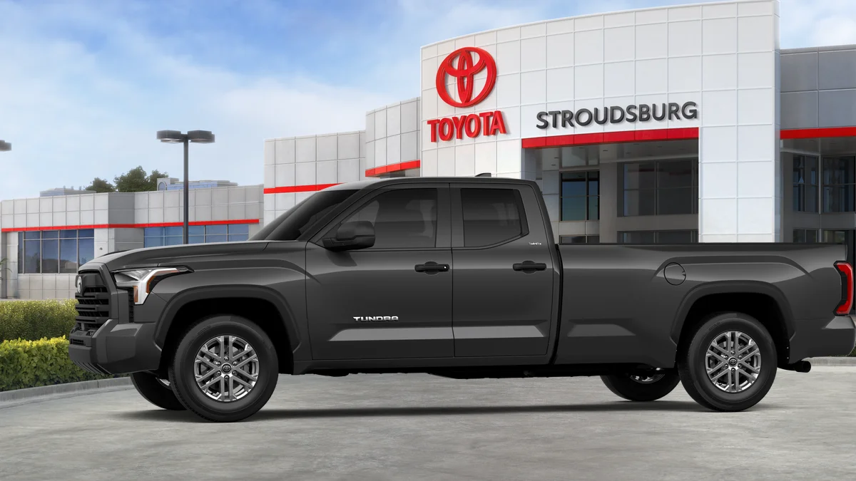 New 2026 Magnetic Gray Meta Toyota SR5 image 31