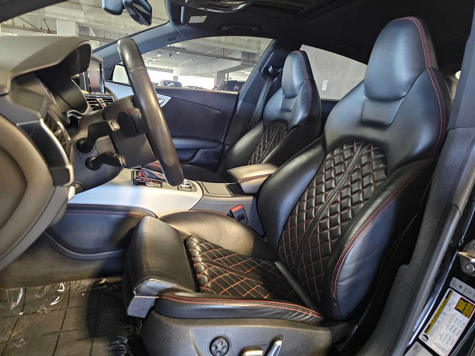 Used 2018 Brilliant Black Audi Premium Plus image 23
