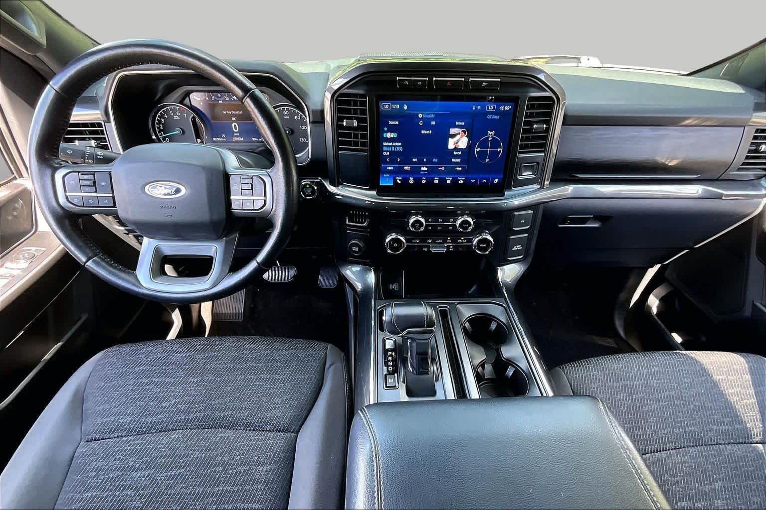 Used 2022 Atlas Blue Metallic Ford XLT image 14