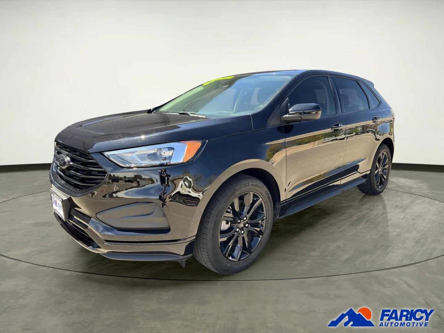 2024 Ford Edge SE