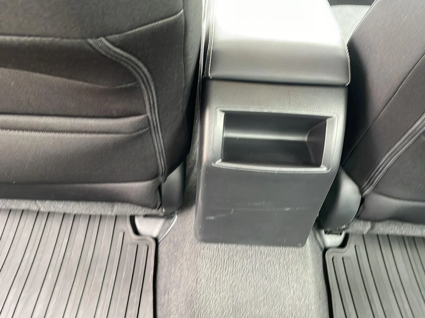 Used 2015 Ice Silver Metallic Subaru 2.5i Premium image 20