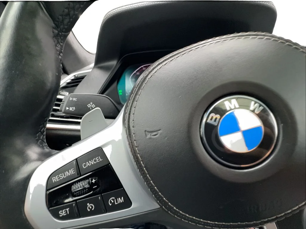 Used 2022 Green BMW xDrive40i image 48