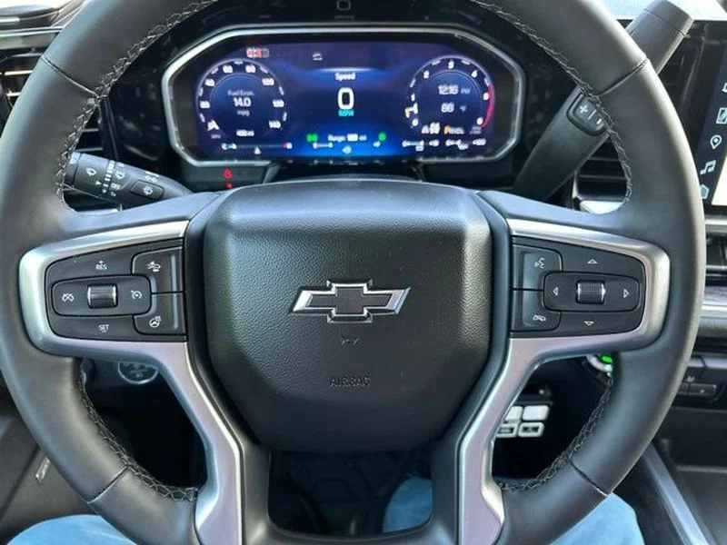 2026 Chevrolet Silverado 2500HD LTZ - Photo 22