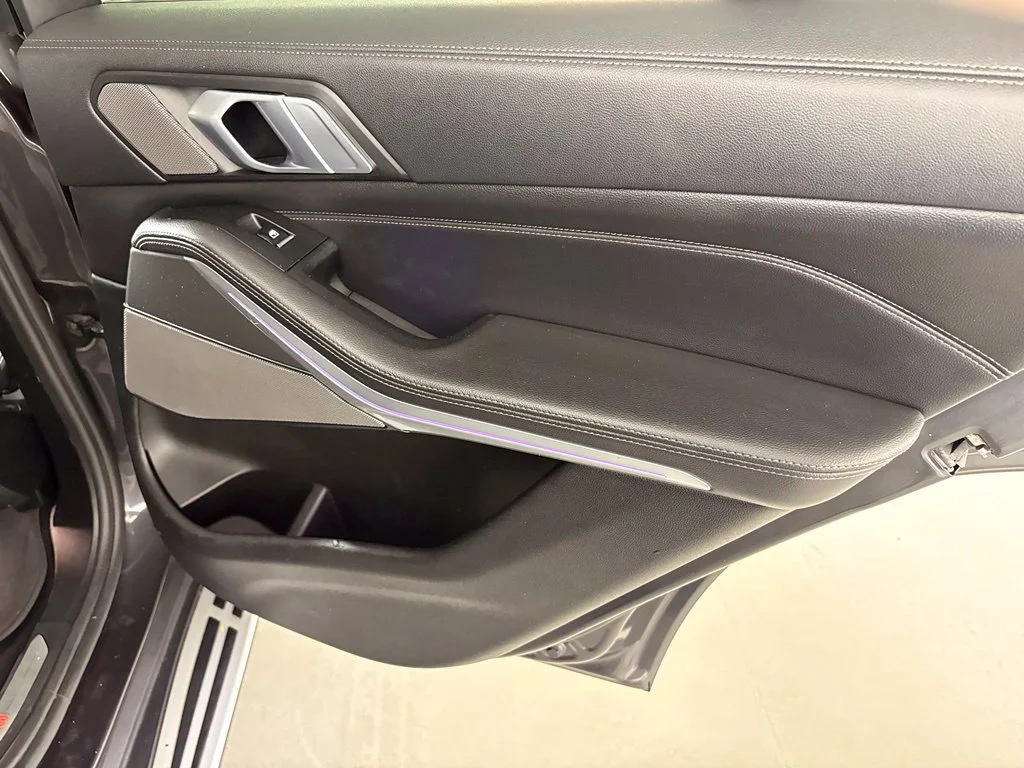 Used 2020 Gray BMW sDrive40i image 47