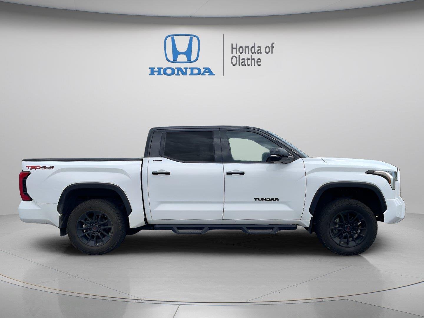 Used 2025 Toyota Tundra Limited with VIN 5TFWA5DB7SX247638 for sale in Kansas City