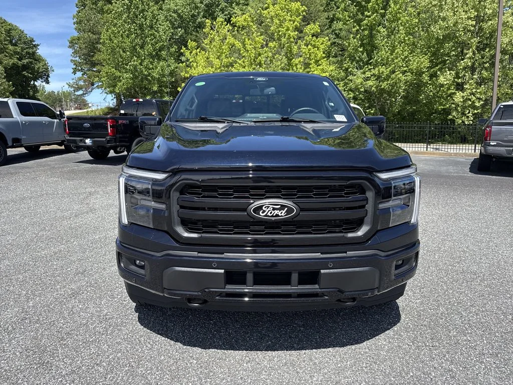 Used 2025 Blue Ford Lariat image 2