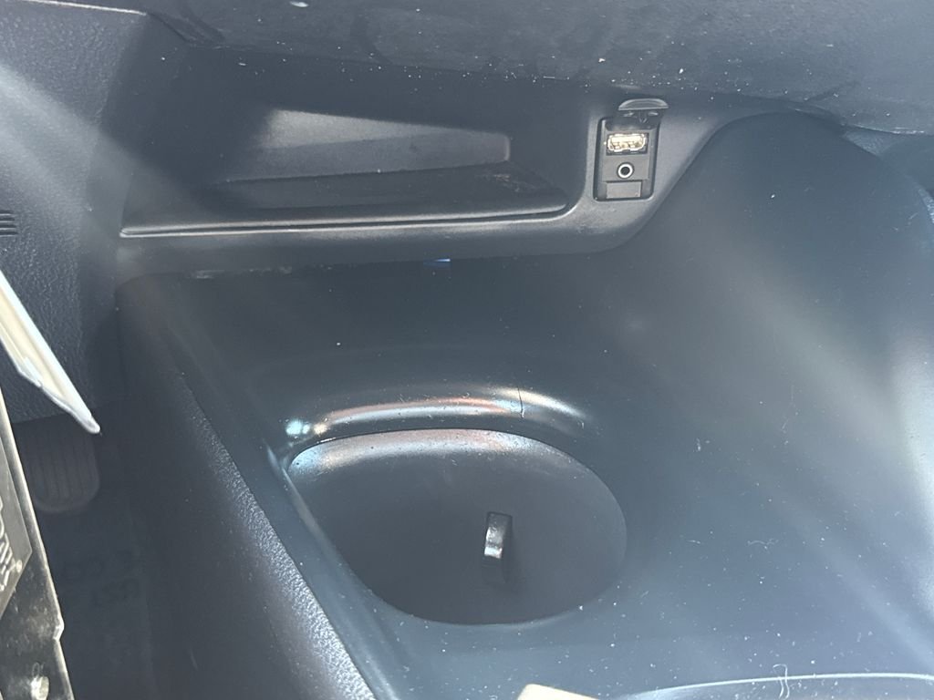 Used 2019 White Toyota LE image 24