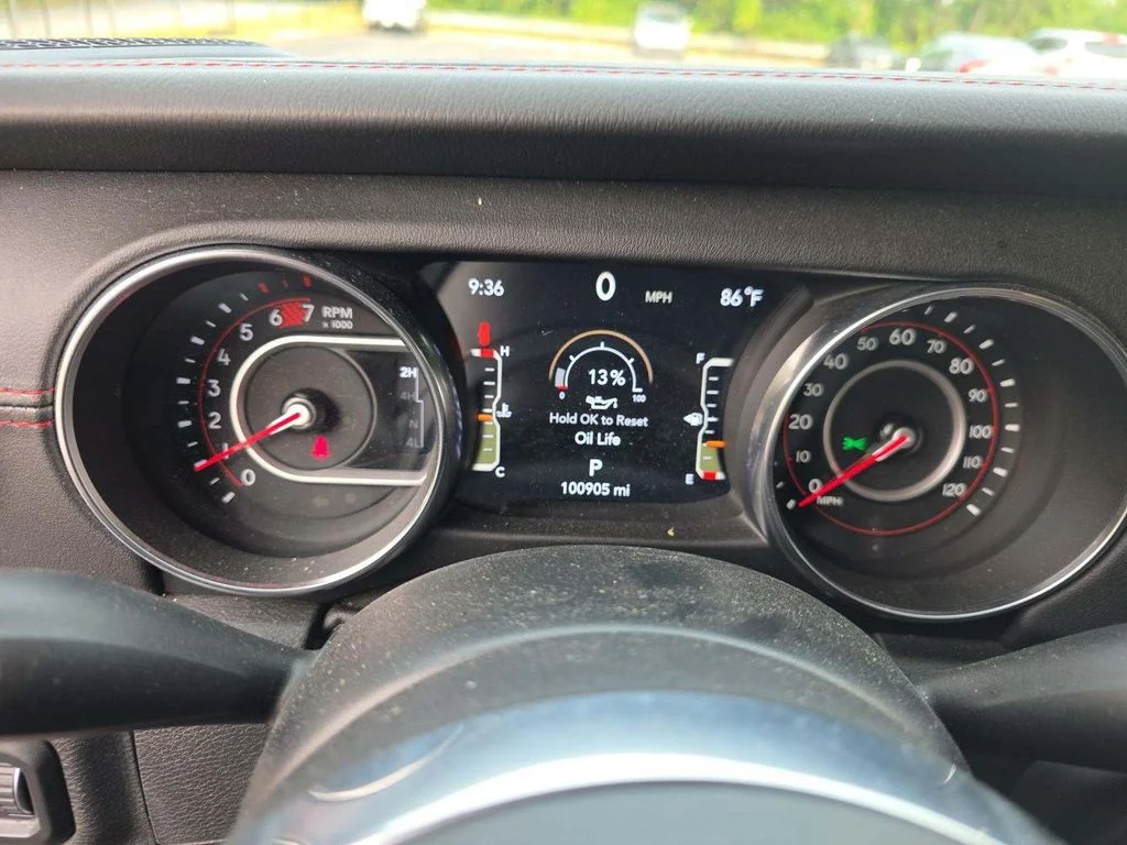Certified Used 2020 Gray Jeep Unlimited Rubicon image 3