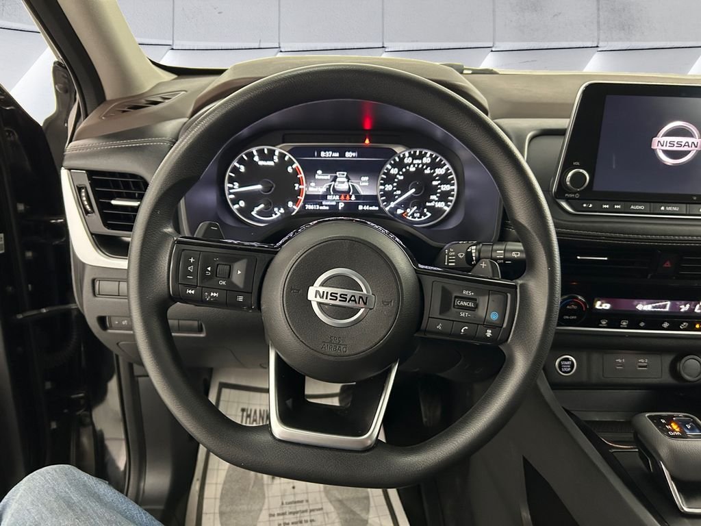 Used 2021 Black Nissan SV image 9