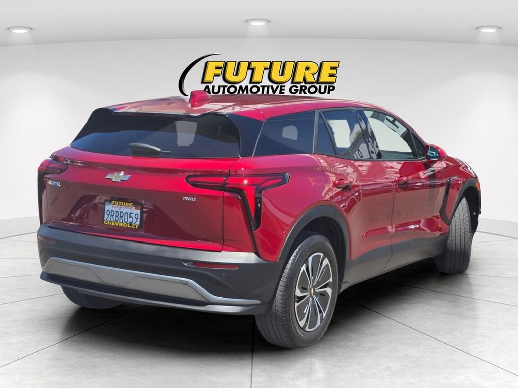 Used 2025 Red Chevrolet LT image 4