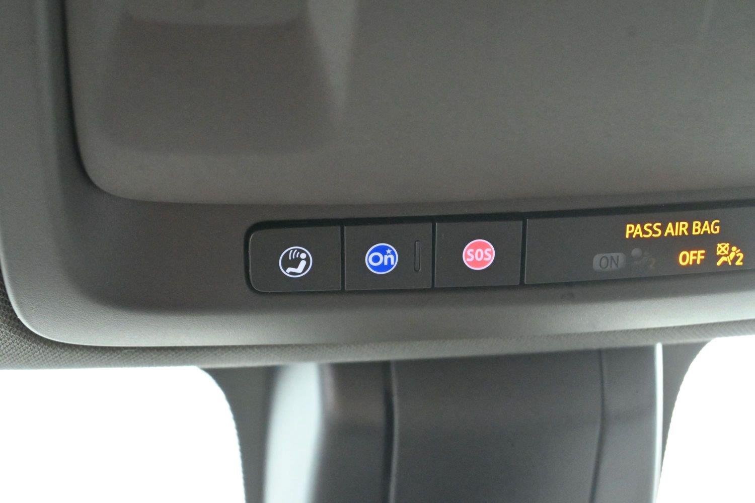 Used 2021 Black Chevrolet LT image 31