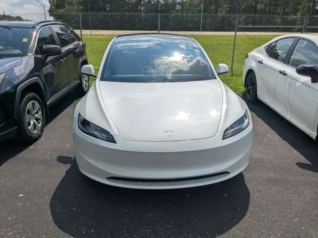 Used 2025 Pearl White Multi-Coat Tesla Long Range image 2