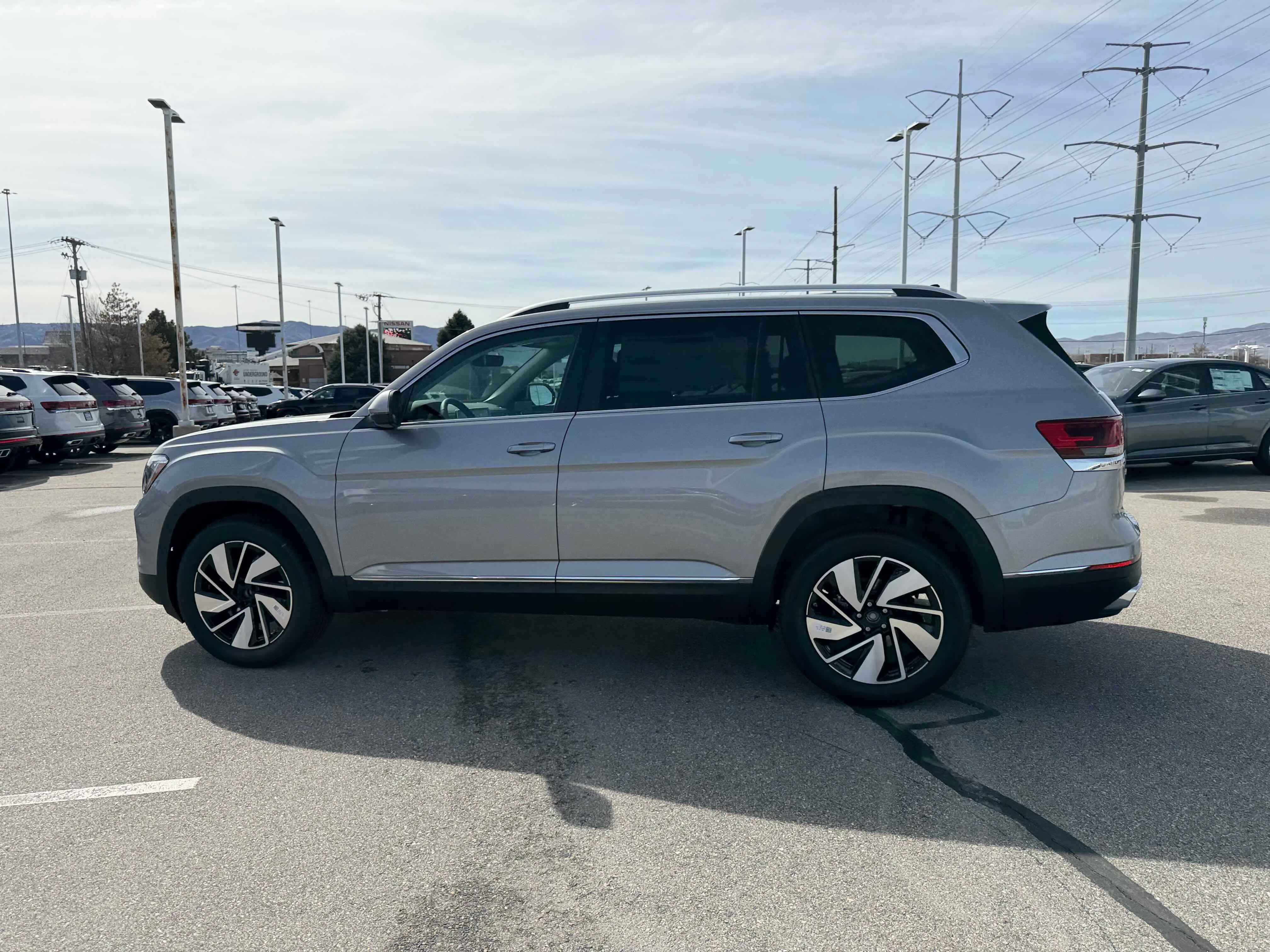 New 2026 Silver Mist Volkswagen 2.0T SEL image 7