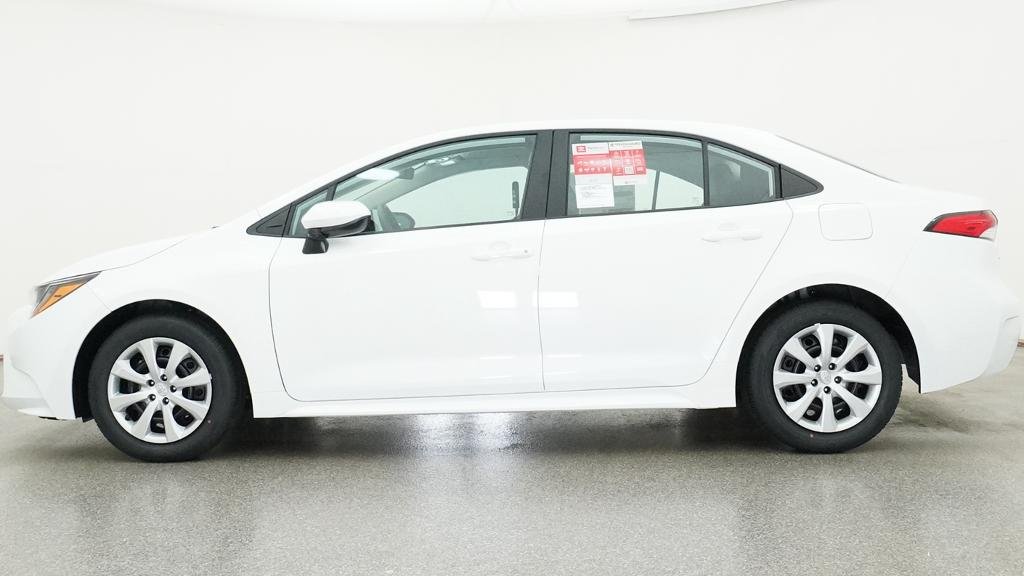 New 2026 Ice Cap Toyota LE image 2
