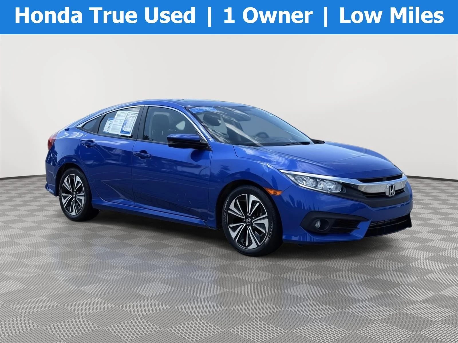 Used 2018 Aegean Blue Metallic Honda EX-L image 1