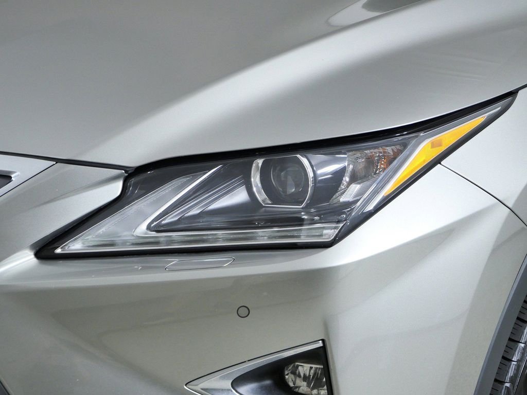 Used 2018 Silver Lexus 350L image 4