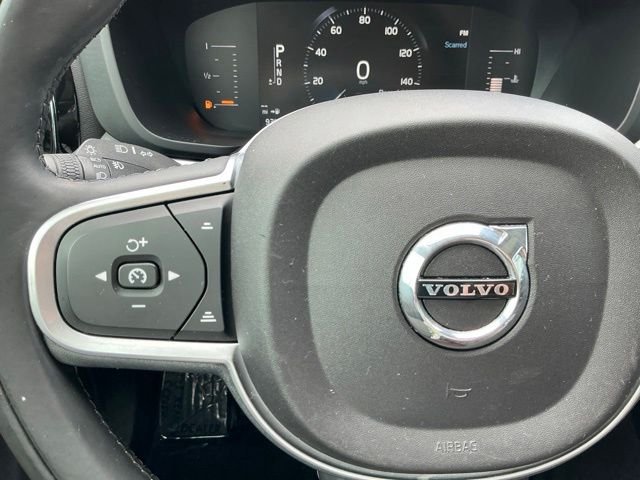Used 2019 White Volvo T5 Momentum image 55