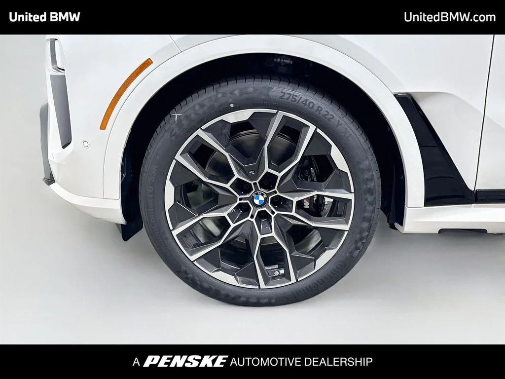 New 2027 Mineral White Metallic BMW xDrive40i image 9