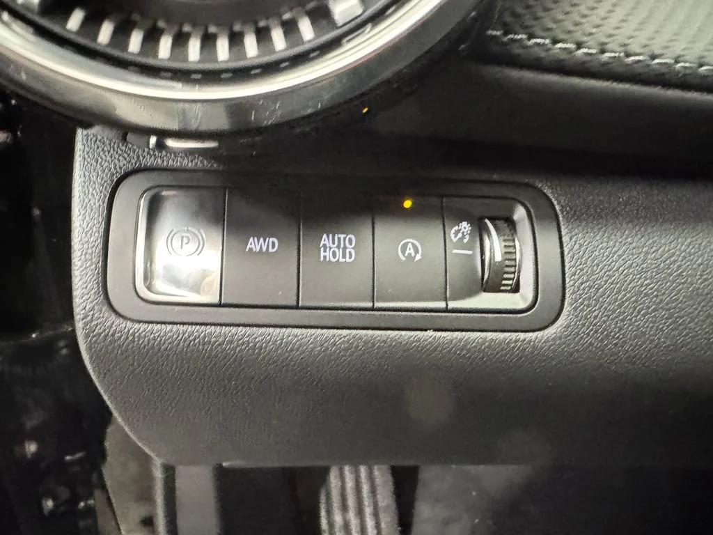 New 2026 Mosaic Black Metallic Chevrolet LT image 17
