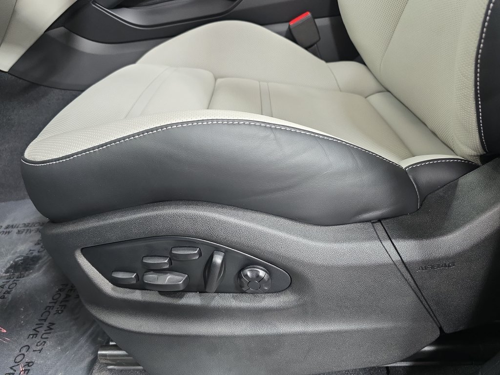 New 2026 Arctic Grey Porsche S image 23